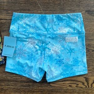 Never worn FLEO SHORTS